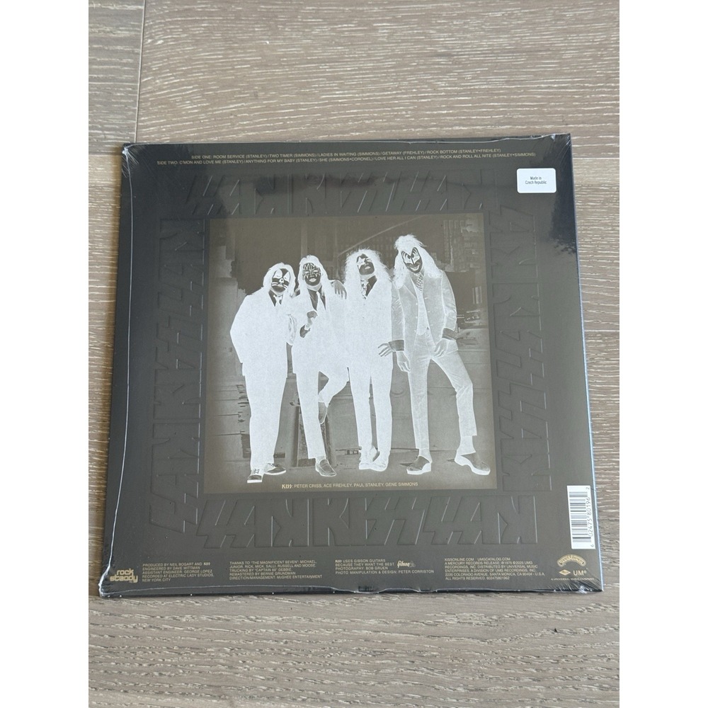 KISS Dressed To Kill 50th Anniversary Premium Edition Gold Vinyl LP LE 3000 - Picture 2 of 3